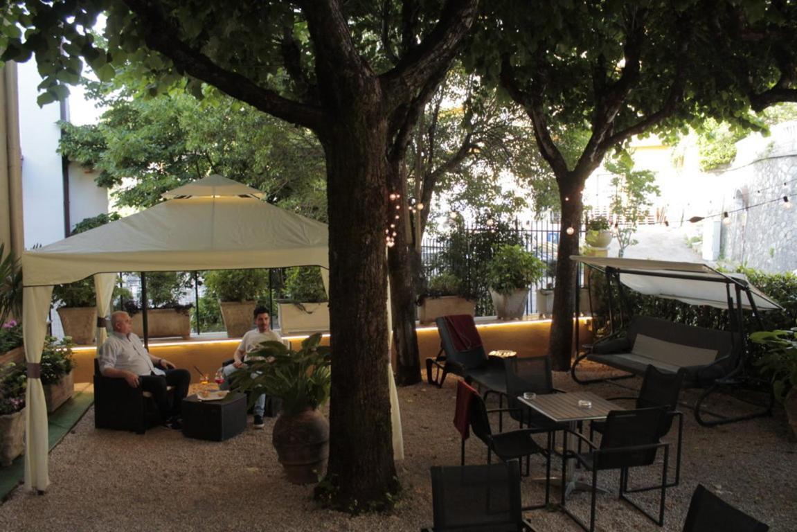 Hotel Delle Ortensie Фиуджи Екстериор снимка