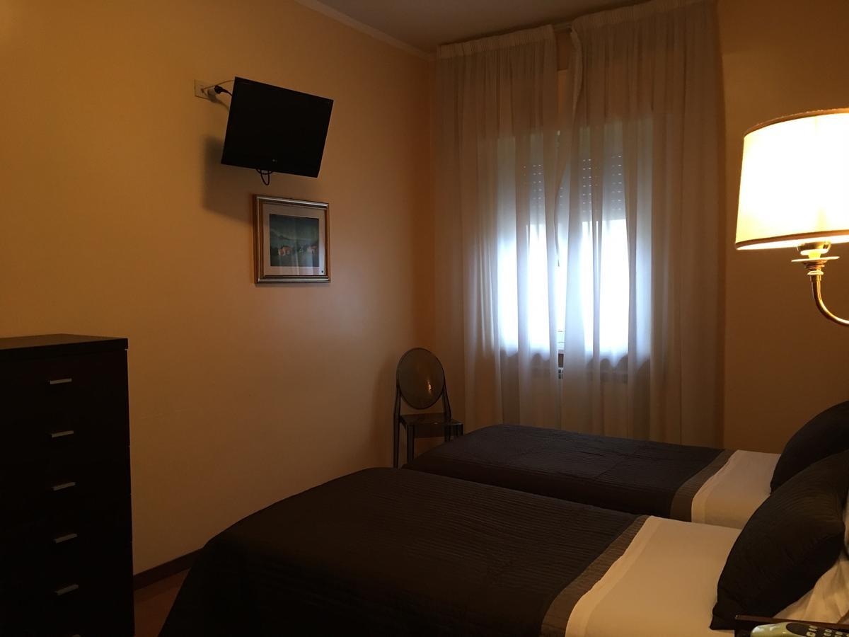 Hotel Delle Ortensie Фиуджи Екстериор снимка